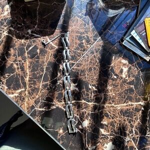 a vintage mid-century Monet oval link bracelet in silver tone metal.